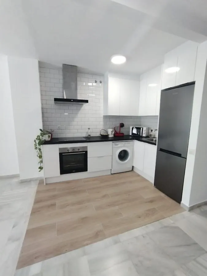 Casa Trebol Parquing Gratis Apartment Estepona Spain